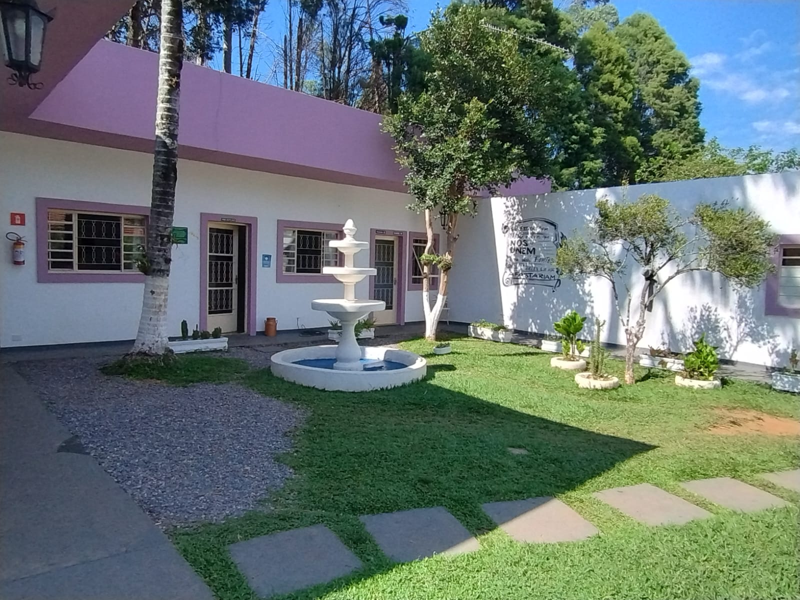 Fachada Semear com Amor